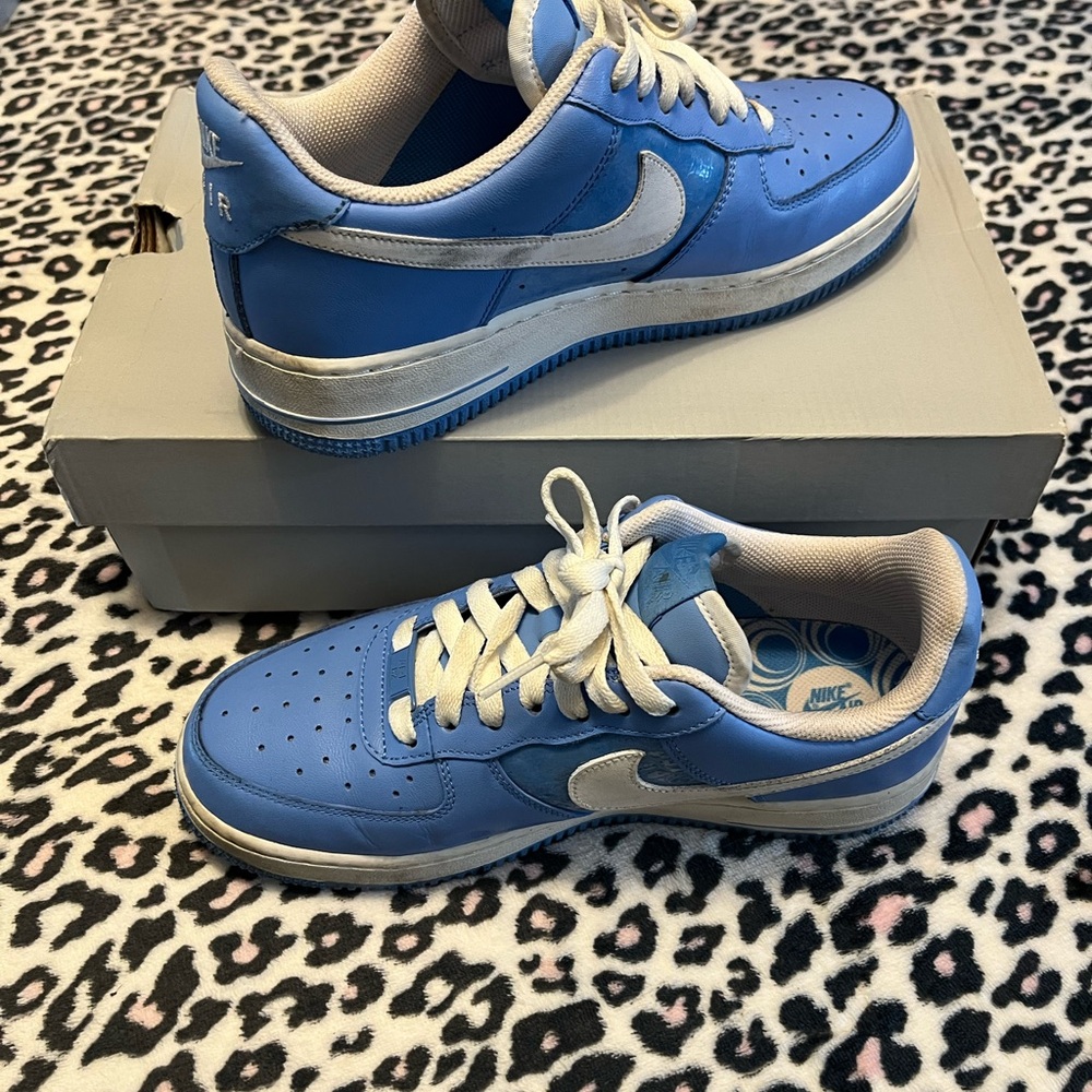 Nike Air Force 1 Light Blue and White Sneakers - Picture 5 of 6